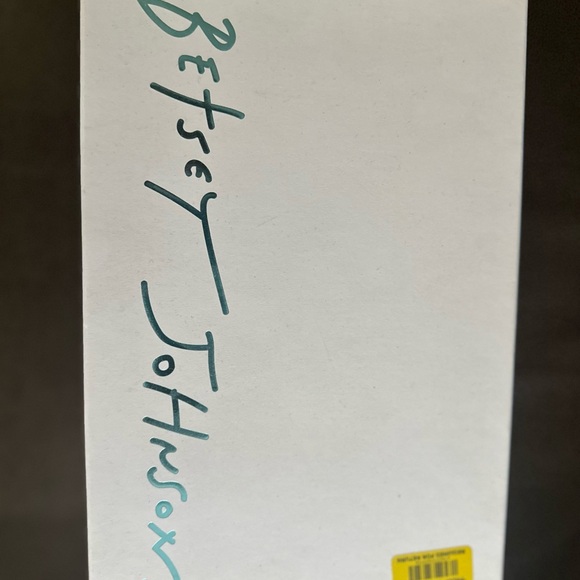 NEW - BETSEY JOHNSON Silver Sandal Heel - Picture 6 of 6